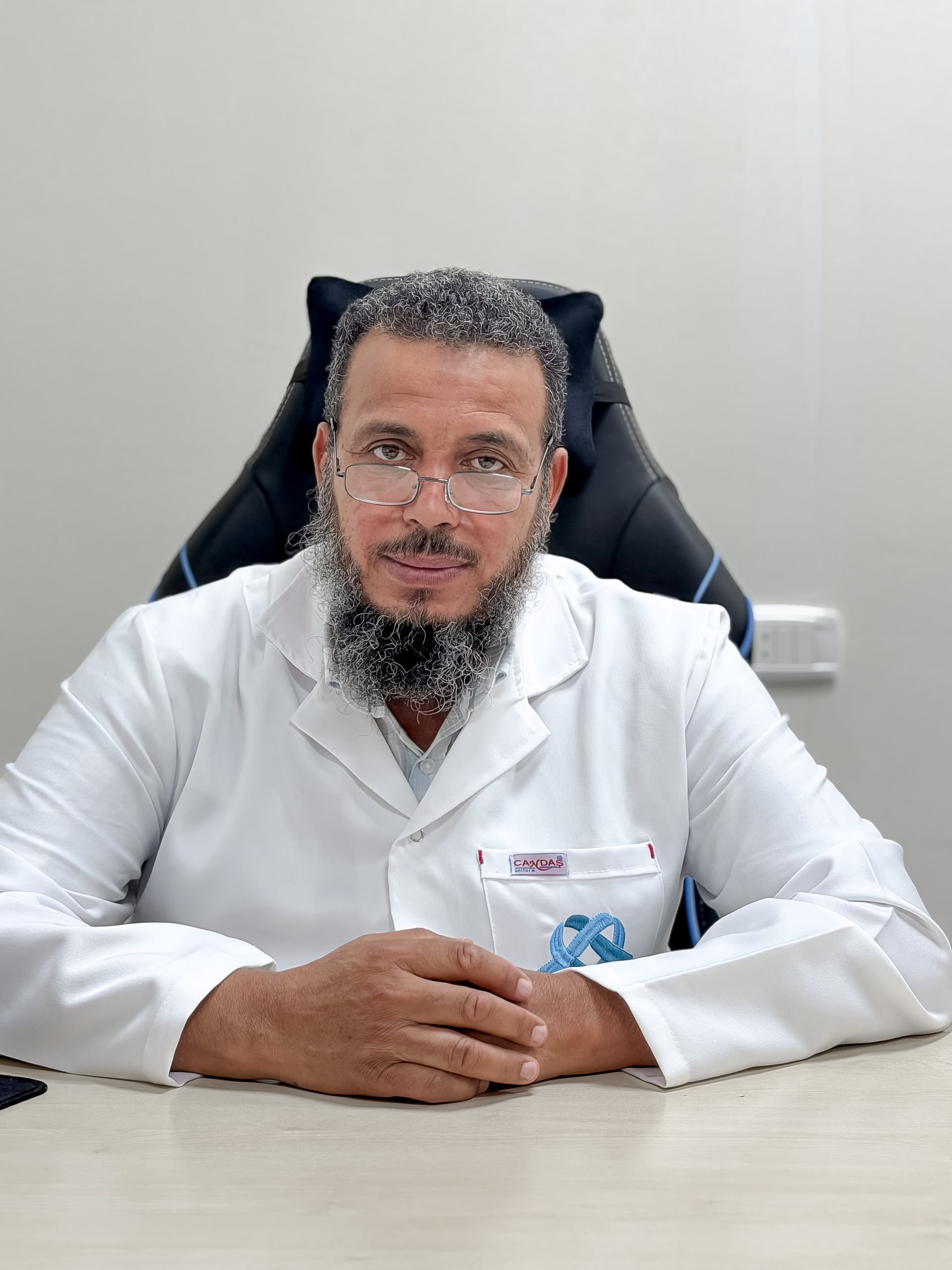 عبدالعالم الزنين
